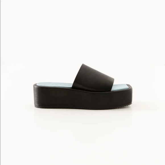 Shop Peche Square Toe Chunky Slides in Green - Picture 3 of 4